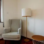 1bdr With Balcony Near The * Κασκαΐς