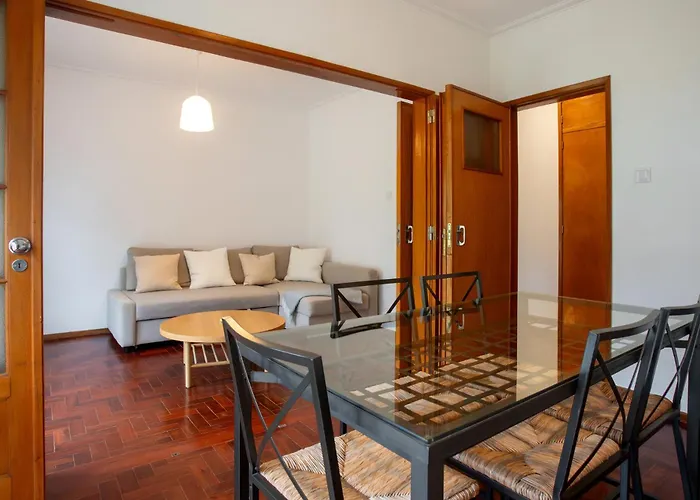 公寓 1bdr With Balcony Near The 卡斯凯什