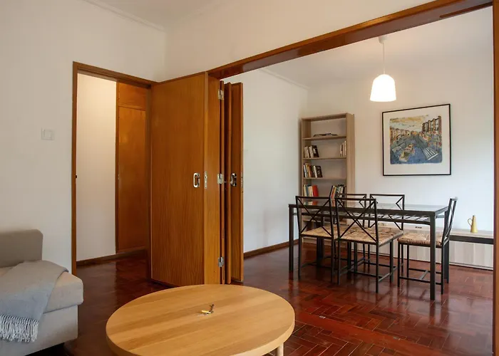公寓 1bdr With Balcony Near The *