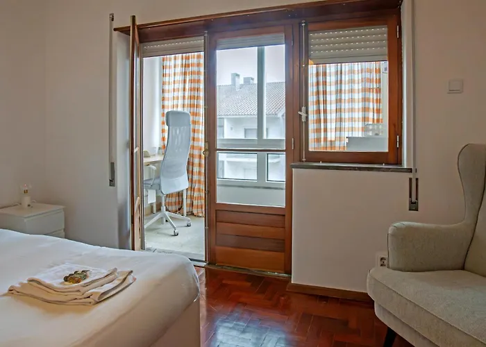 公寓 1bdr With Balcony Near The 卡斯凯什